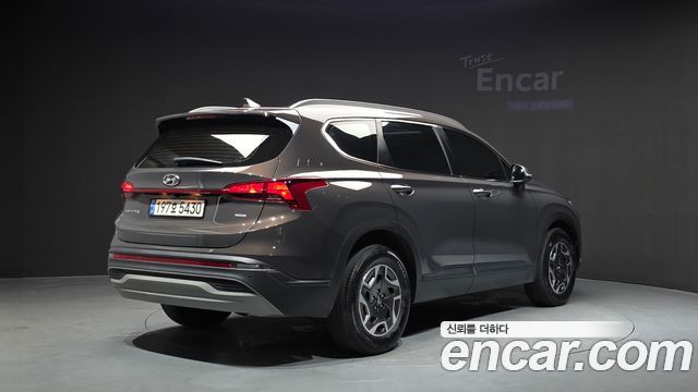 Hyundai Santa Fe HEV 1.6 4WD Exclusive 2022 — фото 2