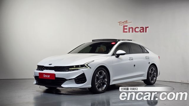 Kia K5 (III) 2.0 Signature