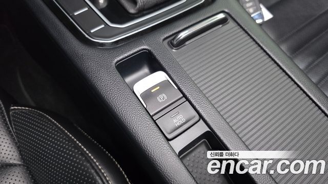 Volkswagen Passat GT (B8) 2.0 TDI Prestige 2022 — фото 16