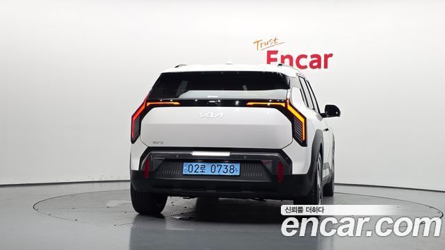 Kia EV3 Long Range 2WD Earth 2025 — фото 4