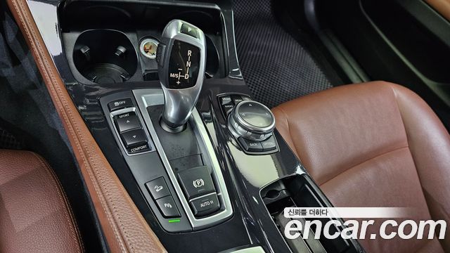 BMW 5 Series (F10) 520d xDrive 2014 — фото 9