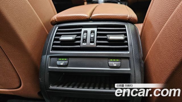 BMW 5 Series (F10) 520d xDrive 2014 — фото 18