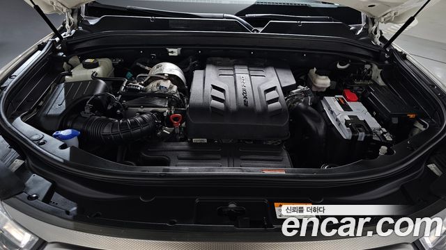 KG Mobility (SsangYong) Rexton Sports Khan Diesel 2.2 4WD Prestige 2023 — фото 6