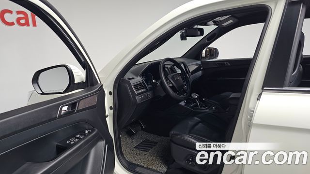 KG Mobility (SsangYong) Rexton Sports Khan Diesel 2.2 4WD Prestige 2023 — фото 10
