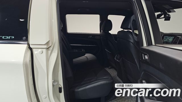 KG Mobility (SsangYong) Rexton Sports Khan Diesel 2.2 4WD Prestige 2023 — фото 11