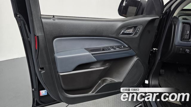 Chevrolet Real New Colorado 3.6 Z71-X Midnight 4WD 2021 — фото 24