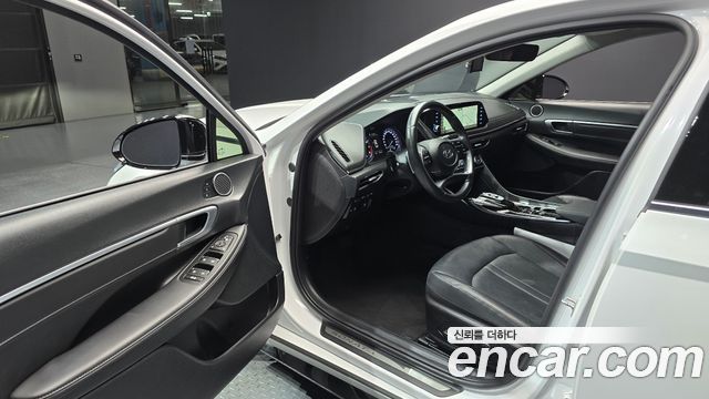 Hyundai Sonata (DN8) 2.0 Premium Plus 2022 — фото 10