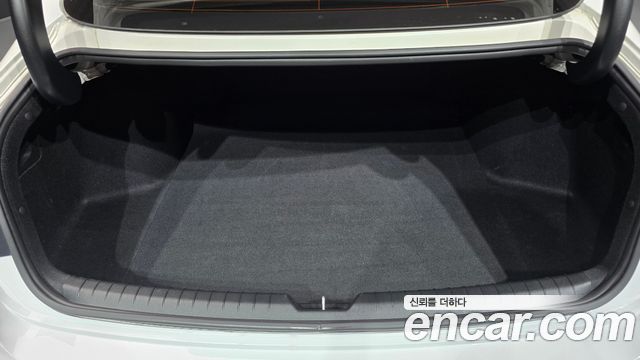 Hyundai Sonata (DN8) 2.0 Premium Plus 2022 — фото 32