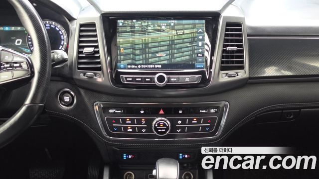 KG Mobility (SsangYong) Rexton Sports Khan Diesel 2.2 4WD Prestige 2021 — фото 14