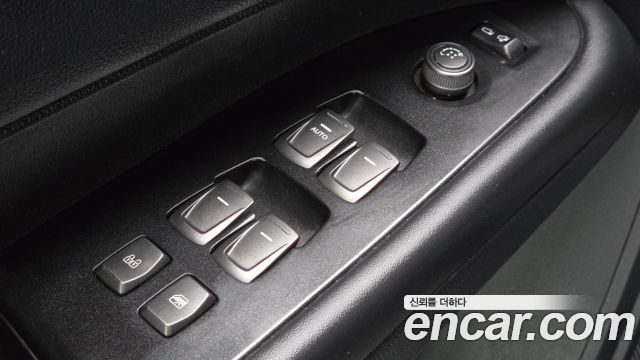 KG Mobility (SsangYong) Rexton Sports Khan Diesel 2.2 4WD Prestige 2021 — фото 16