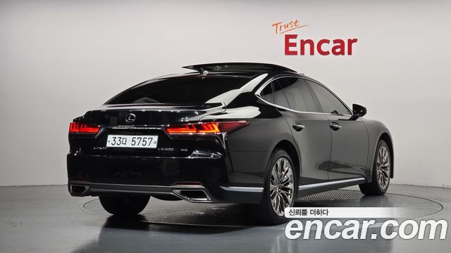 Lexus LS500 (V) 3.5 Luxury AWD 2019 — фото 2