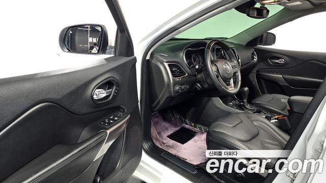 Jeep Cherokee (KL) 2.2 Diesel Overland 4WD 2019 — фото 10