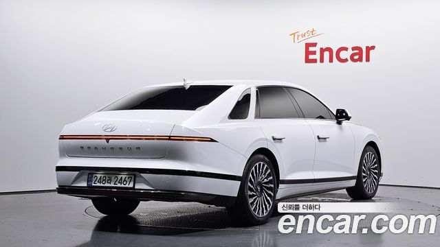 Hyundai Grandeur Hybrid (GN7) Calligraphy 2023 — фото 2