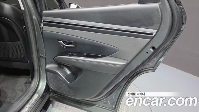 Hyundai Tucson Hybrid (NX4) Inspiration 2WD 2022 — фото 31