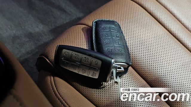 Genesis G80 (RG3) Gasoline 2.5 Turbo AWD 2021 — фото 33