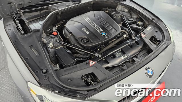 BMW 5 Series GT (F07) GT 30d xDrive 2015 — фото 6
