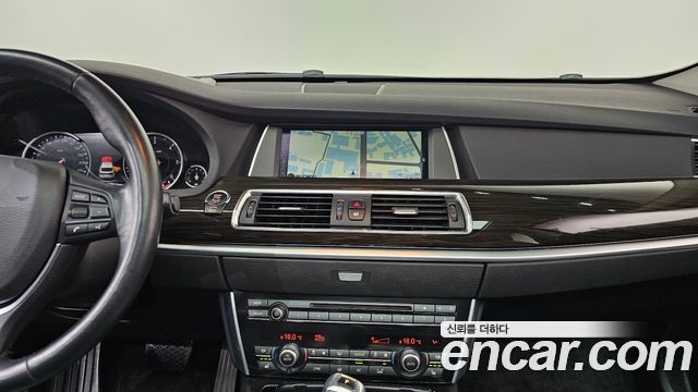 BMW 5 Series GT (F07) GT 30d xDrive 2015 — фото 14
