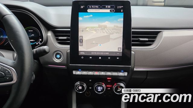 Renault Korea XM3 1.6 E-TECH Inspire 2023 — фото 28