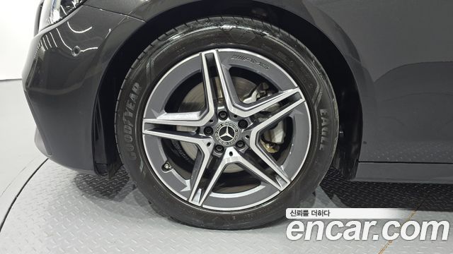 Mercedes-Benz E-Class (W213) E250 AMG Line 2023 — фото 5