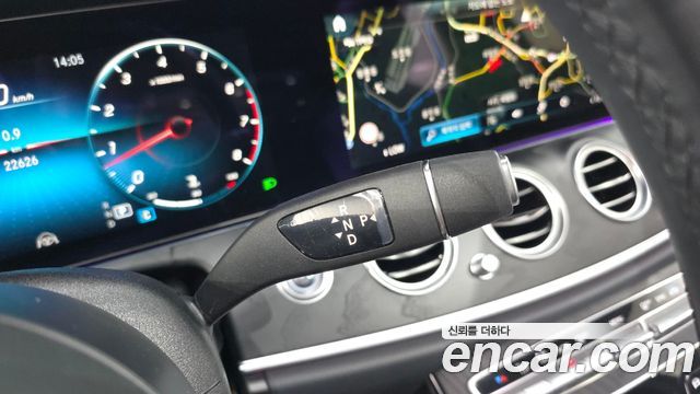 Mercedes-Benz E-Class (W213) E250 AMG Line 2023 — фото 9
