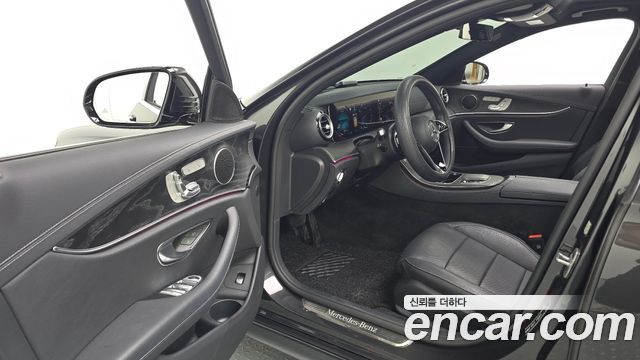 Mercedes-Benz E-Class (W213) E250 AMG Line 2023 — фото 10