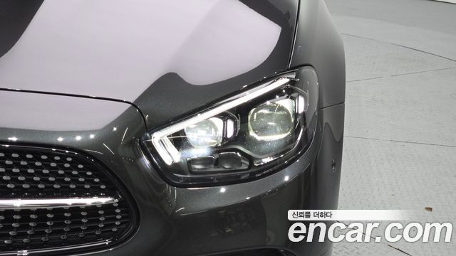 Mercedes-Benz E-Class (W213) E250 AMG Line 2023 — фото 22