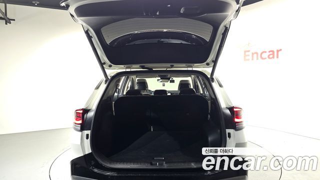 Kia Sportage (V) Gasoline 1.6 Turbo 2WD Signature 2023 — фото 18
