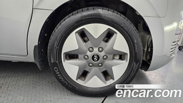 Hyundai Staria 4WD Tourer 9-Seater Modern 2022 — фото 5
