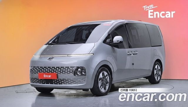 Hyundai Staria 4WD Tourer 9-Seater Modern 2022 — фото 1