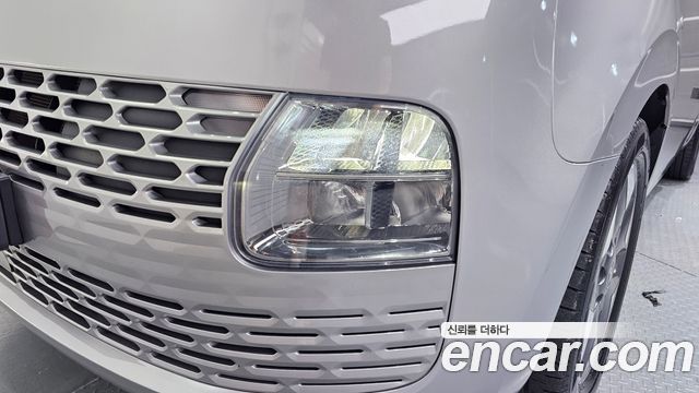Hyundai Staria 4WD Tourer 9-Seater Modern 2022 — фото 22