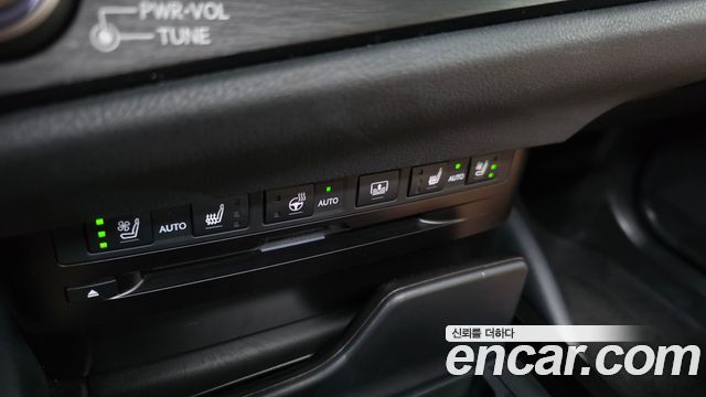 Lexus ES300h (VII) Luxury Plus 2022 — фото 16