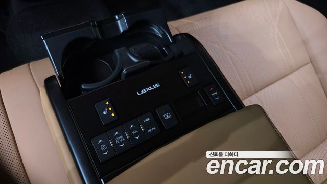 Lexus ES300h (VII) Luxury Plus 2022 — фото 29