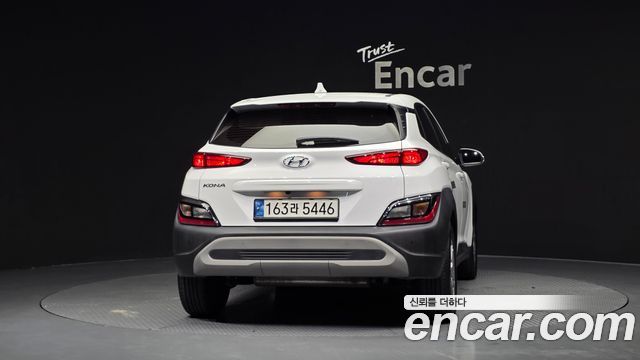 Hyundai Kona Gasoline 2.0 2WD Smart 2023 — фото 4