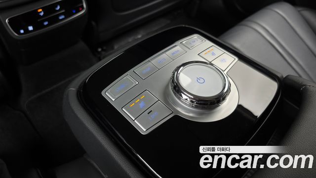 Genesis Electrified G80 (RG3) e-AWD 2024 — фото 19