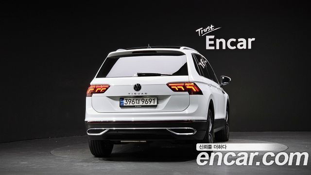 Volkswagen Tiguan (II) 2.0 TDI Prestige 2023 — фото 4