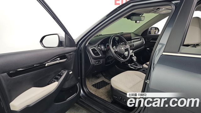 Kia Seltos Gasoline 1.6 Turbo 4WD Gravity 2022 — фото 10