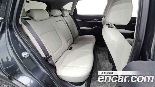 Kia Seltos Gasoline 1.6 Turbo 4WD Gravity 2022 — фото 11