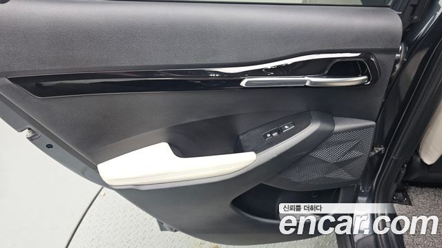 Kia Seltos Gasoline 1.6 Turbo 4WD Gravity 2022 — фото 25