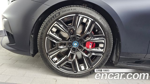 BMW i5 (G60) M60 xDrive 2024 — фото 21