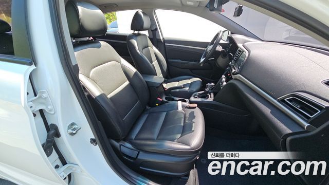 Hyundai Avante (AD) 1.6 Smart 2019 — фото 11