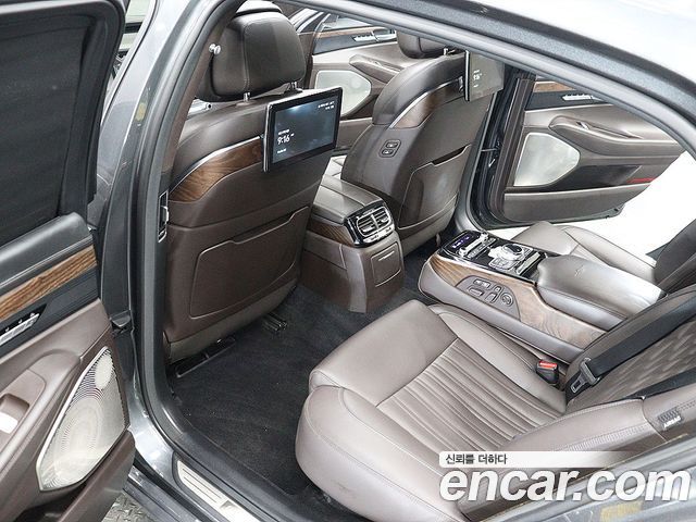Genesis G90 5.0 AWD Prestige 2020 — фото 15