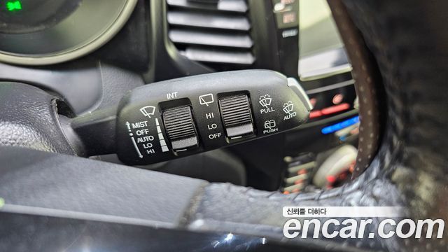 KG Mobility (SsangYong) Tivoli Air Diesel IX 2WD 2019 — фото 19