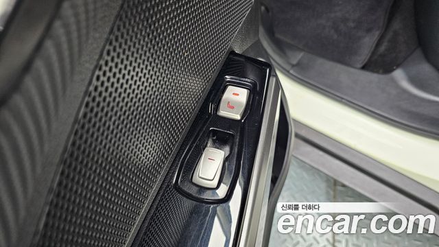 KG Mobility (SsangYong) Tivoli Air Diesel IX 2WD 2019 — фото 27