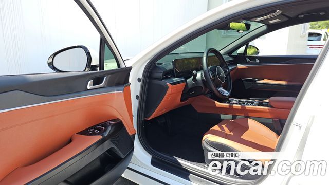 Kia K5 (III) 2.0 Prestige 2024 — фото 10
