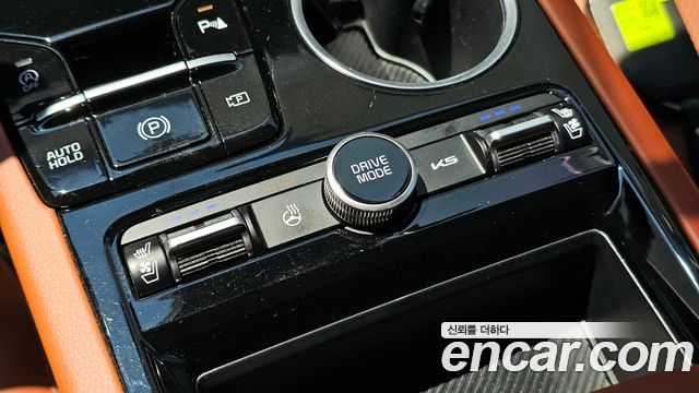 Kia K5 (III) 2.0 Prestige 2024 — фото 18