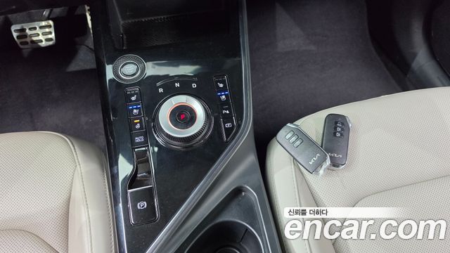 Kia Niro Signature 2022 — фото 9