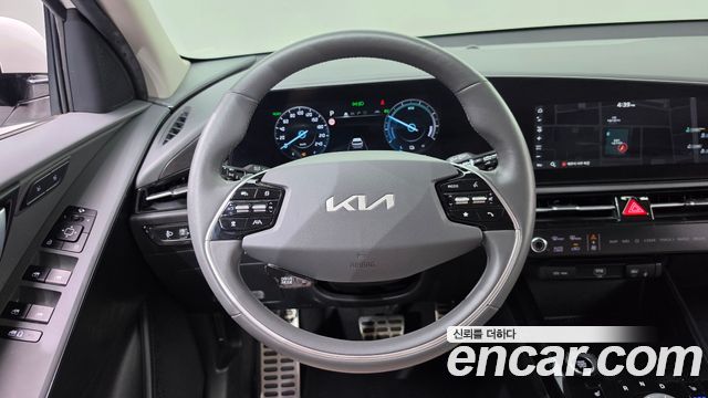 Kia Niro Signature 2022 — фото 17