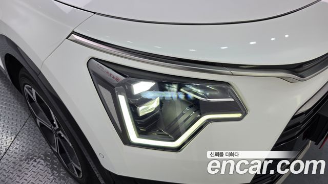 Kia Niro Signature 2022 — фото 28