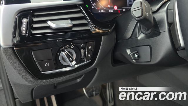 BMW 5 Series (G30) 530i M Sport Package 2022 — фото 18