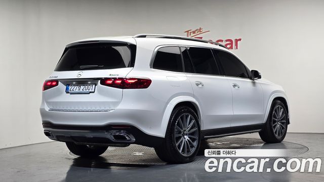 Mercedes-Benz GLS-Class (X167) GLS450 4MATIC 2025 — фото 2
